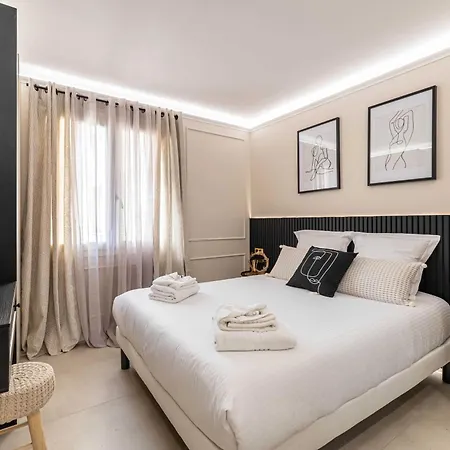 Apartamento Haussmann - South-facing Balcony 2br 4p